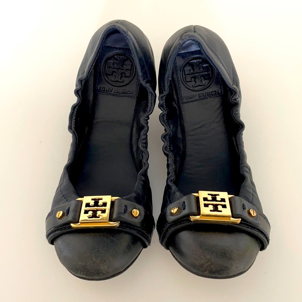 🤩😻Navy blue Tory Burch Ballet flats size 5.5 M